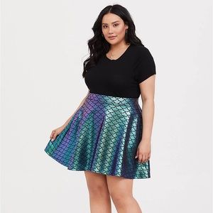 TORRID - HER UNIVERSE DISNEY THE LITTLE MERMAID ARIEL SKIRT W POCKETS - X2